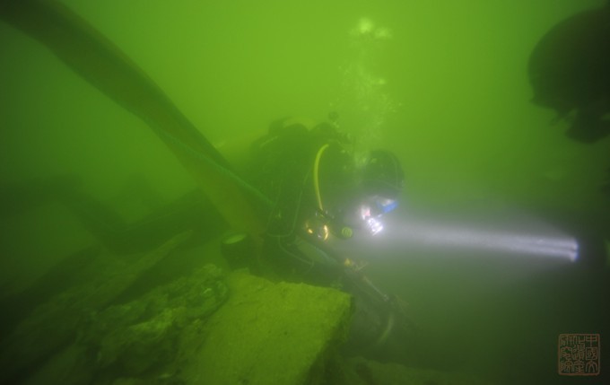 0205xm33.jpg